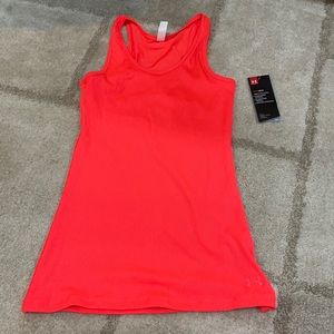 Women’s coral Under Armour tank shirt